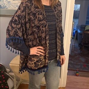 Charming Charlie Blue and Tan Floral Tassel shawl with arm holes